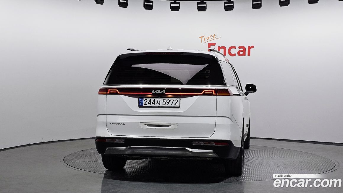 Kia Canival 2023