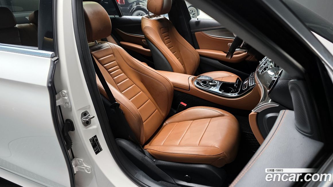 Mercedes-Benz E-Class 2020
