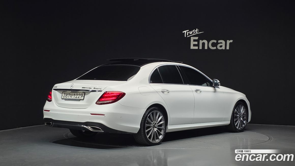 Mercedes-Benz E-Class 2020