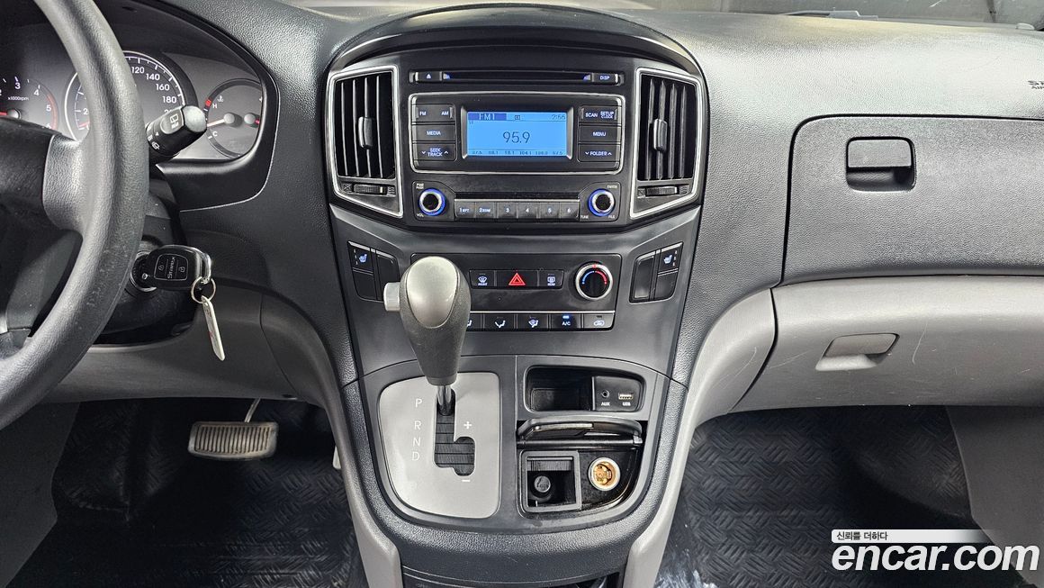 Hyundai Starex 2017