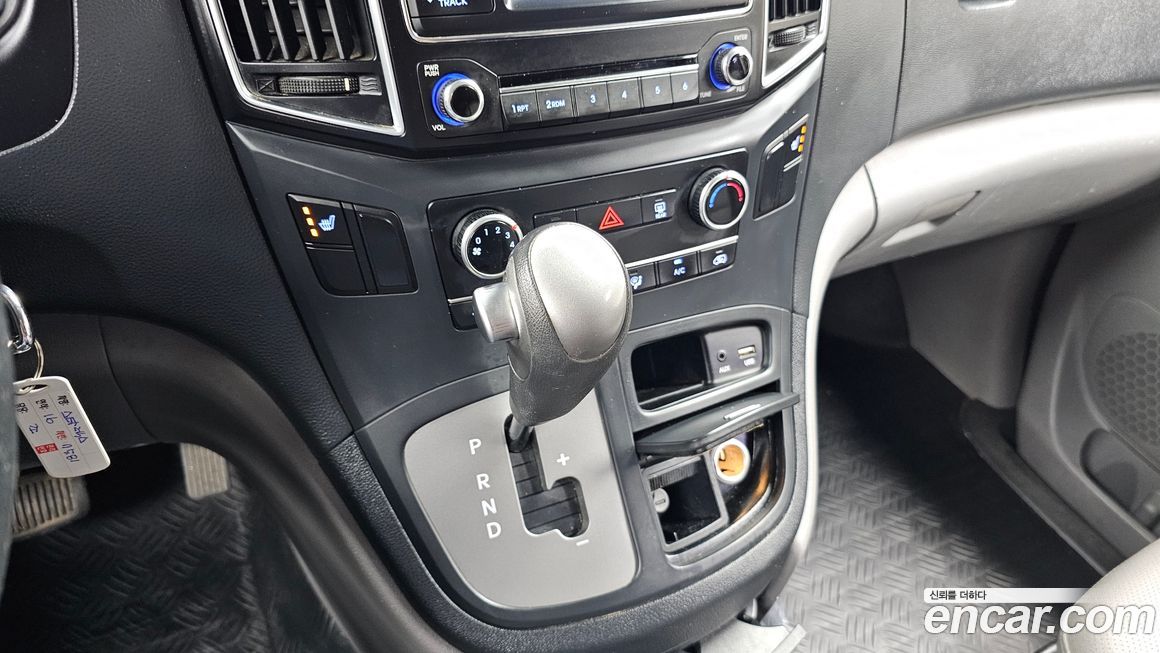 Hyundai Starex 2017