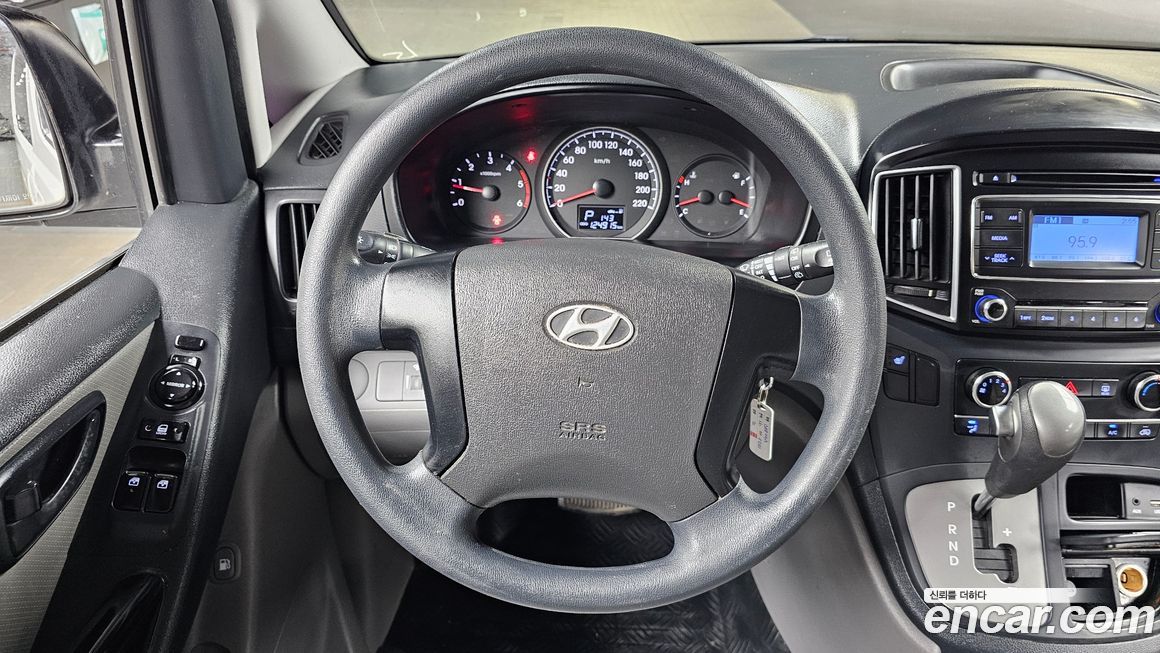 Hyundai Starex 2017
