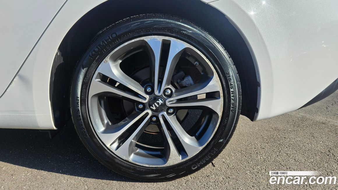 Kia K3 2013