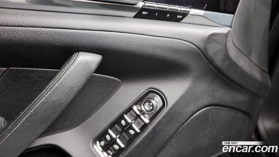 Porsche Panamera 2012