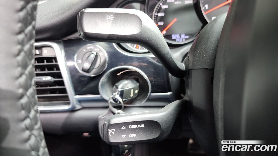 Porsche Panamera 2012