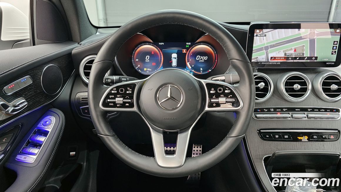 Mercedes-Benz GLC-Class 2022