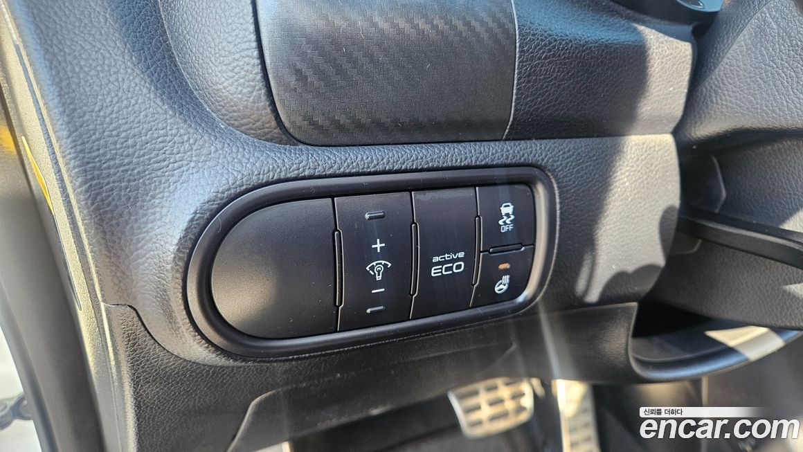 Kia K3 2013