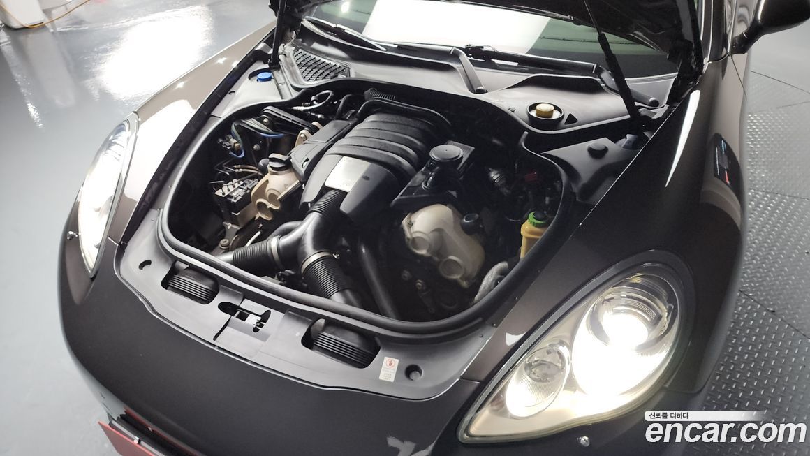 Porsche Panamera 2012