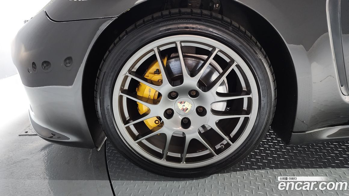 Porsche Panamera 2012