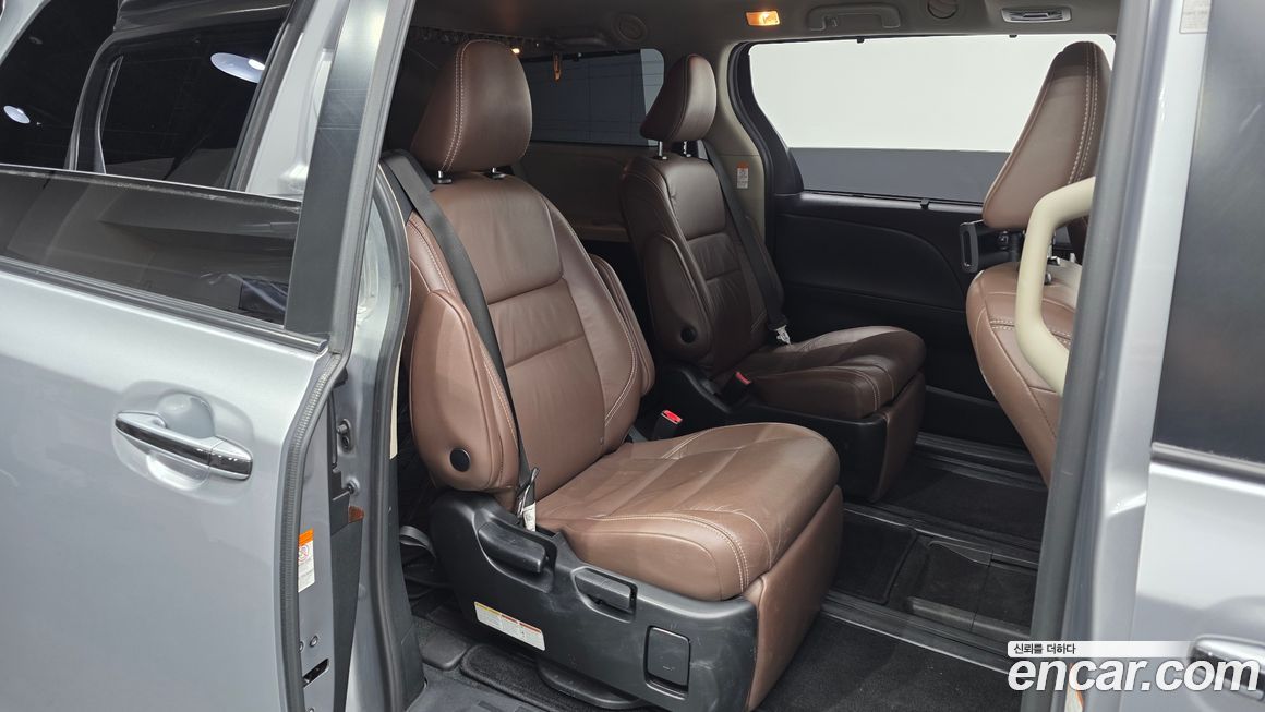 Toyota Sienna 2018