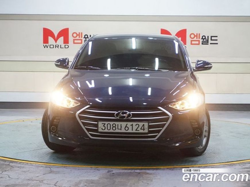 Hyundai AVANTE 2016