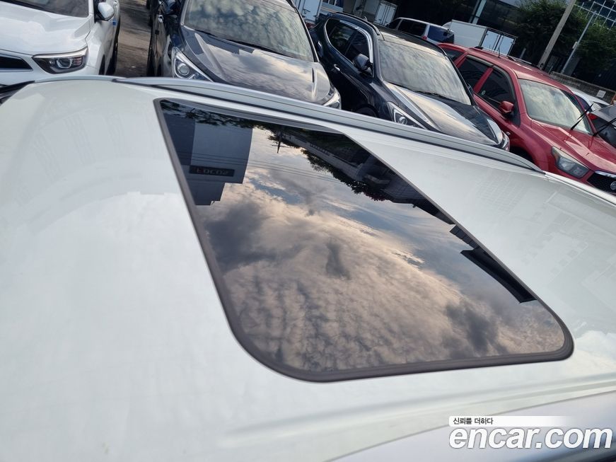 KG_Mobility_Ssangyong TIBOLI 2015