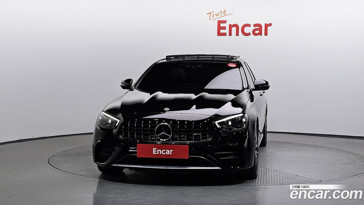 Mercedes-Benz E-Class 2021