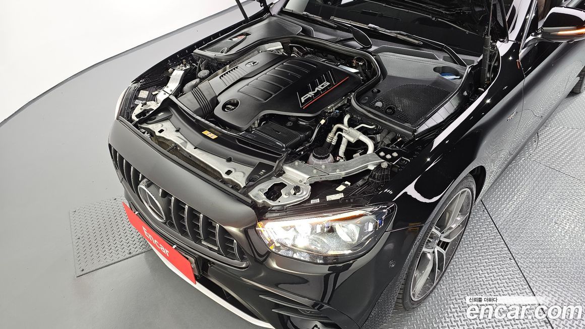 Mercedes-Benz E-Class 2021