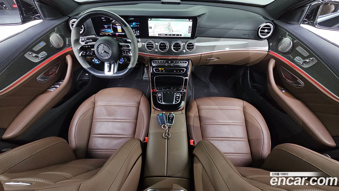 Mercedes-Benz E-Class 2021