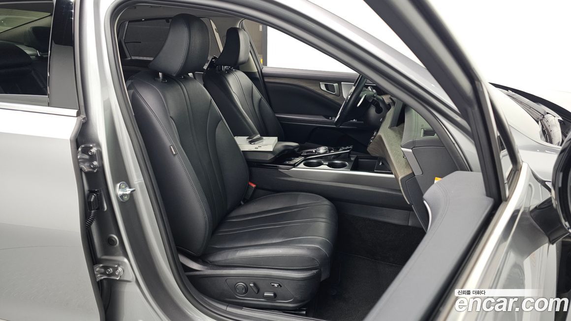 Kia K8 2023