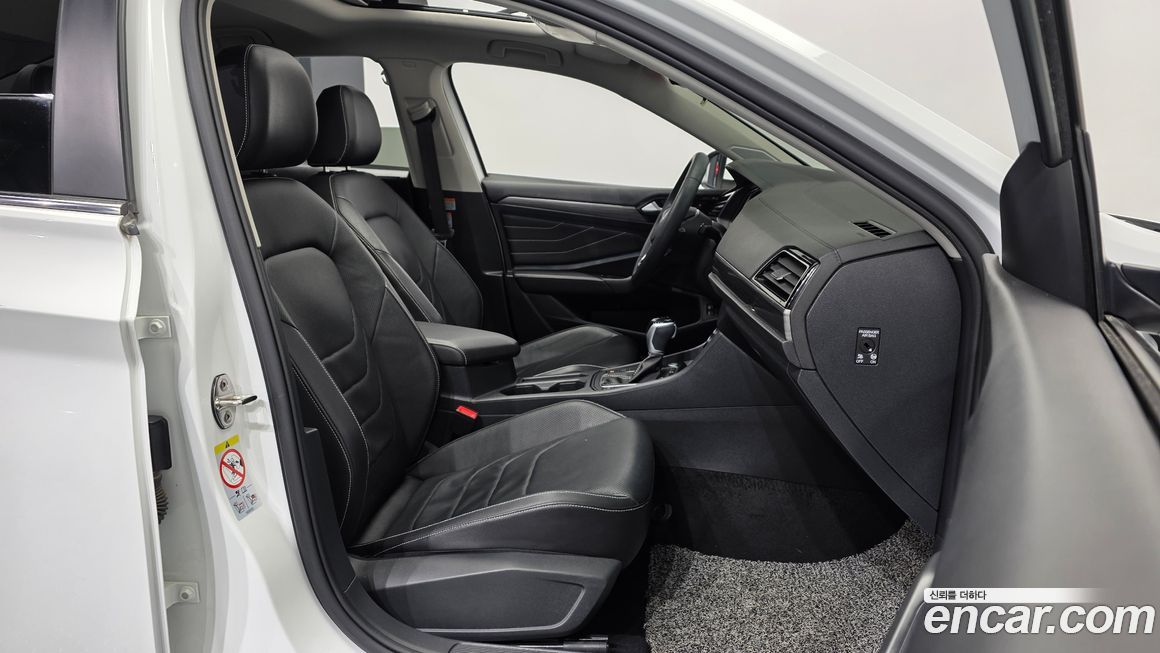 Volkswagen Jetta 2023