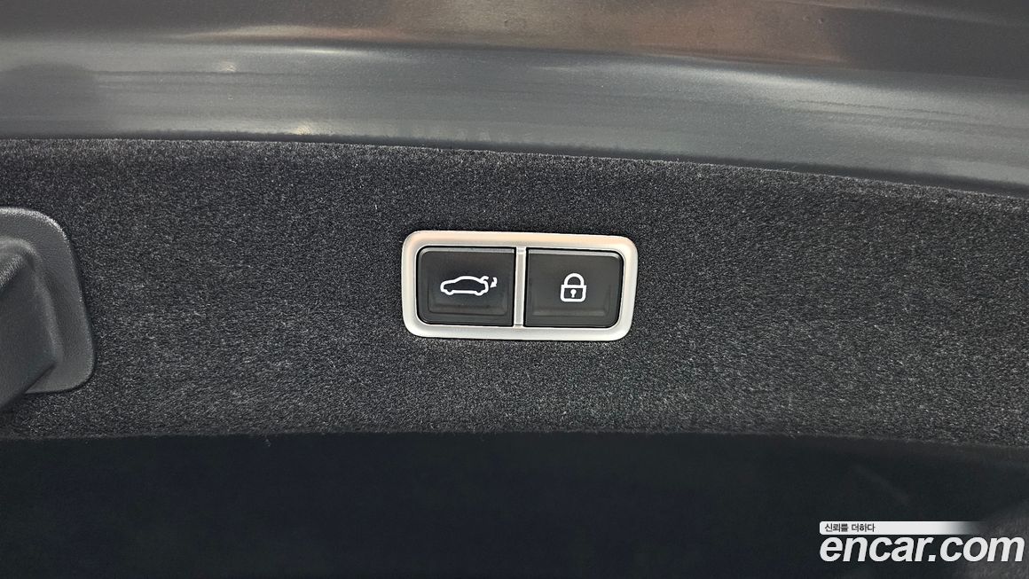 Genesis G90 2023