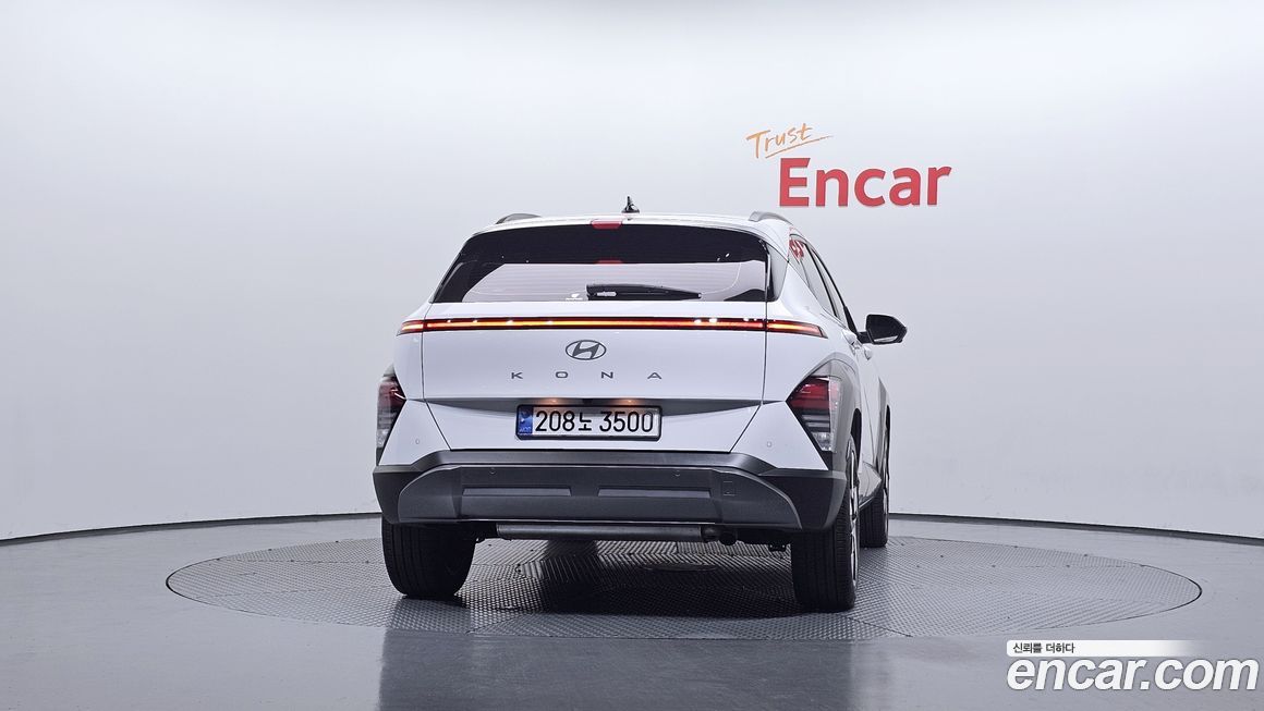 Hyundai Kona 2024
