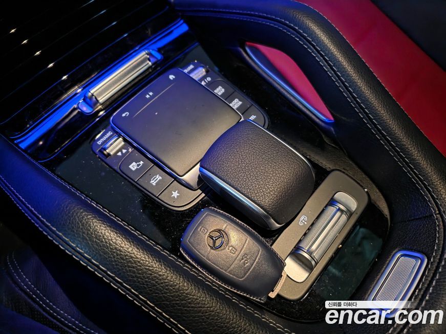 Mercedes-Benz GLE-Class 2023