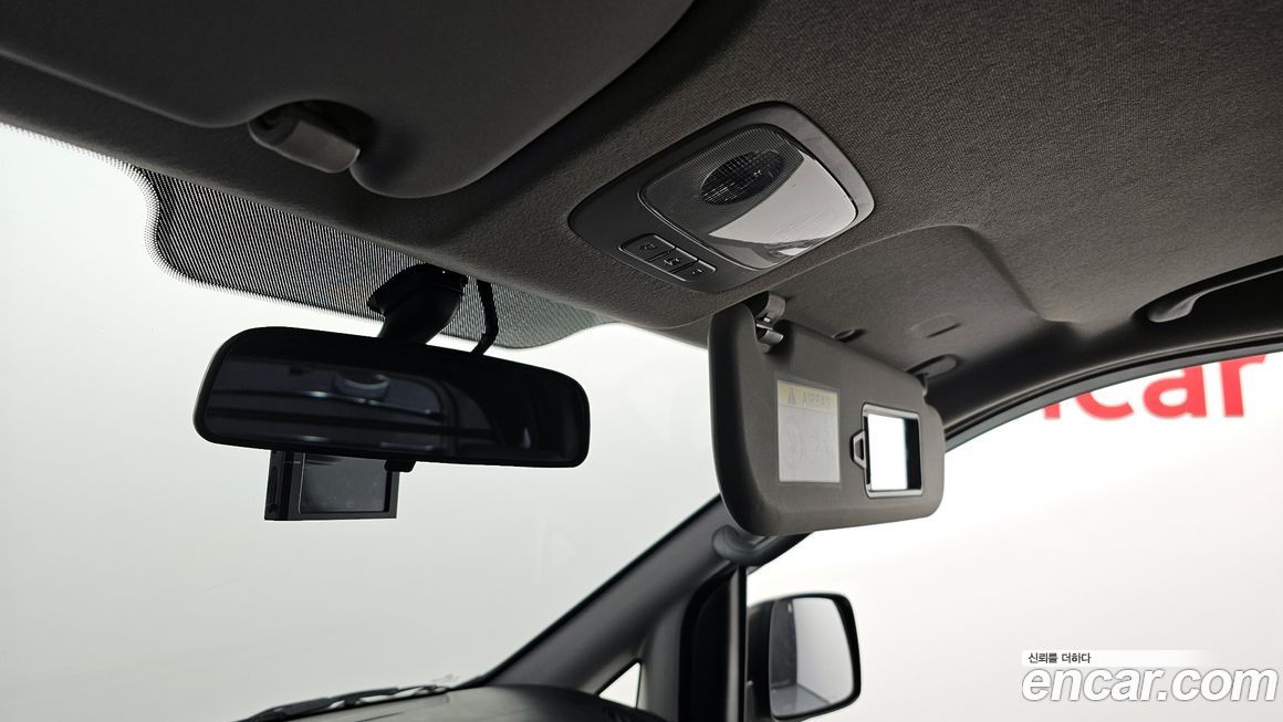 Hyundai Starex 2021