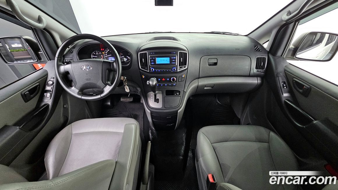 Hyundai Starex 2021
