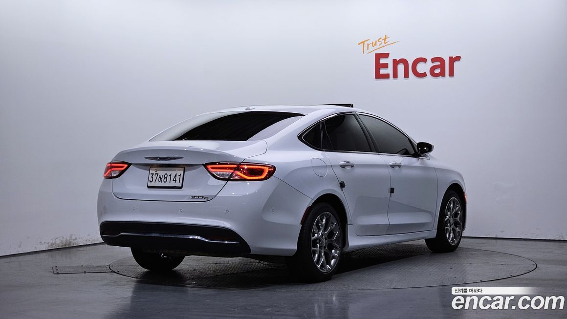 Chrysler 200 2015