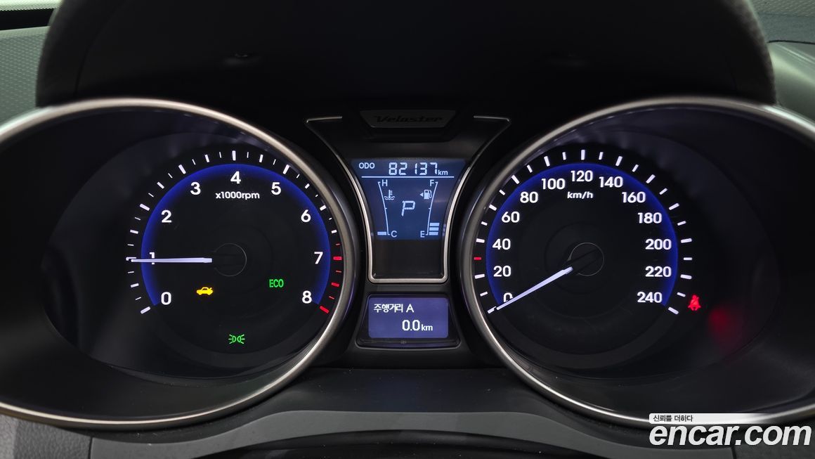 Hyundai Veloster 2013