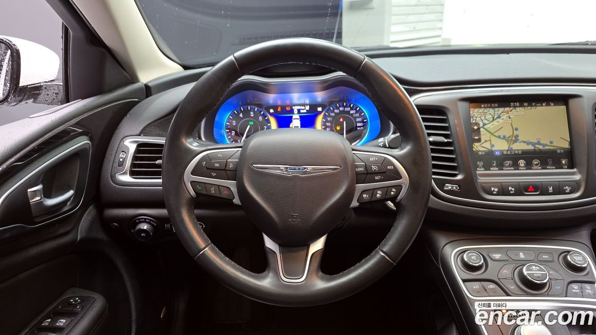 Chrysler 200 2015
