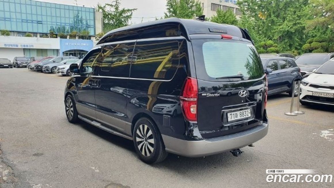 Hyundai Starex 2013