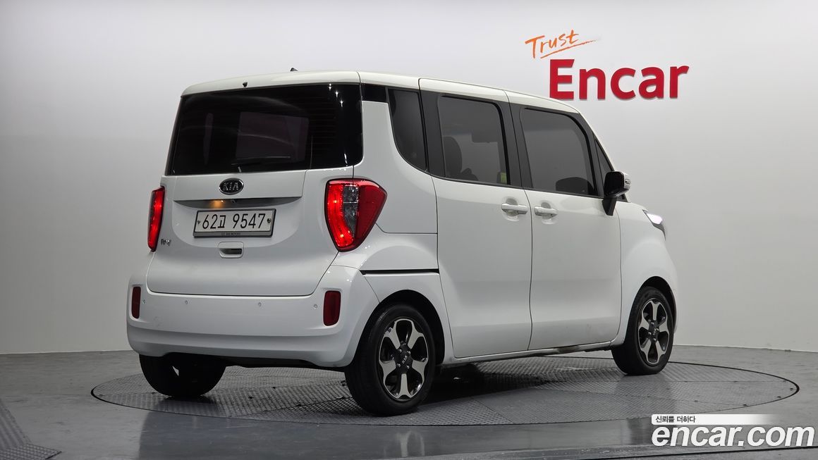 Kia RAY 2012