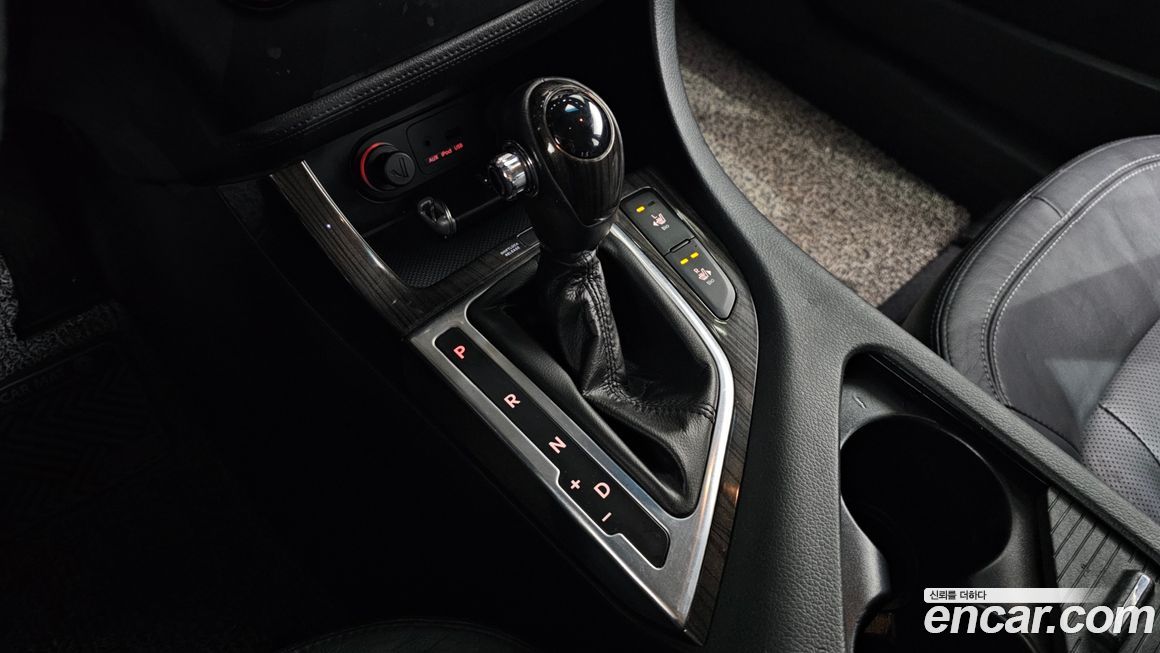 Kia K5 2011