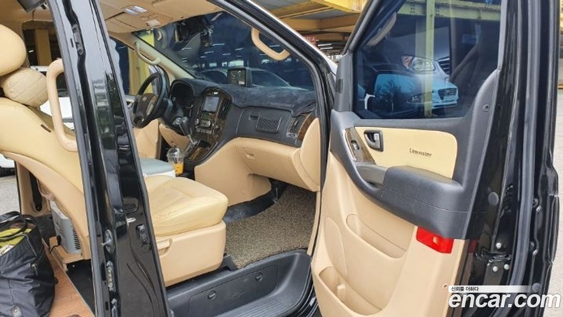 Hyundai Starex 2013