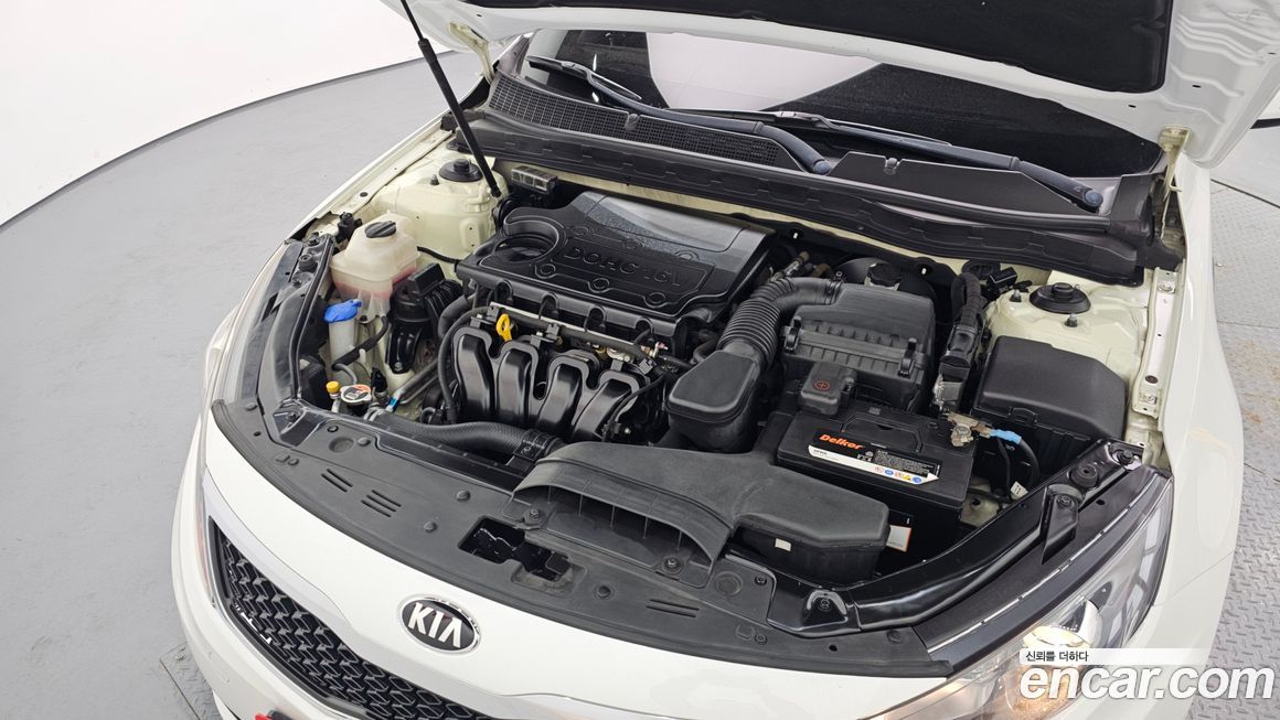 Kia K5 2011