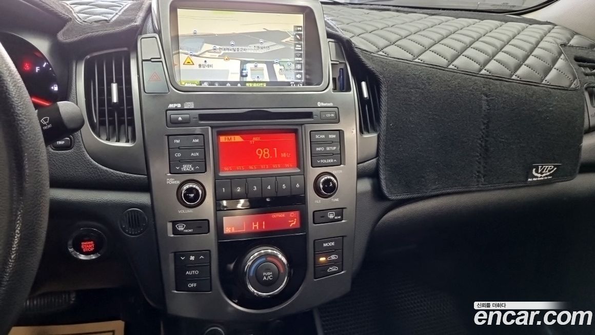Kia Porte 2011