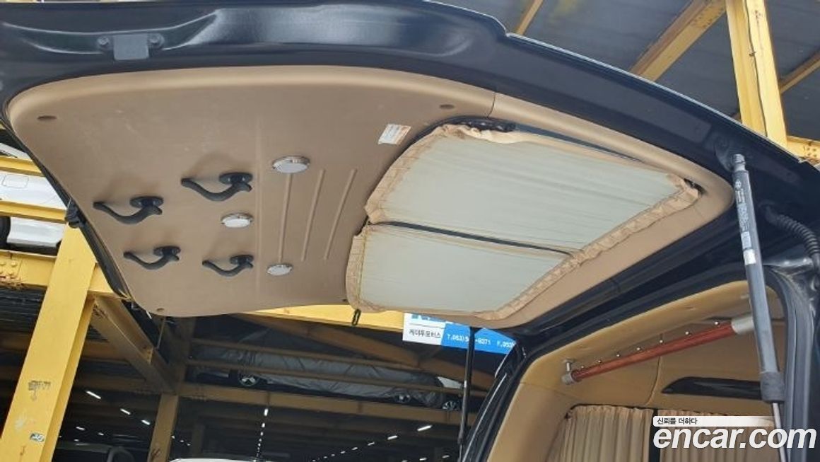 Hyundai Starex 2013