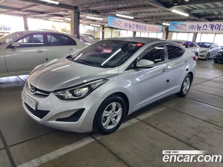 Hyundai AVANTE 2016