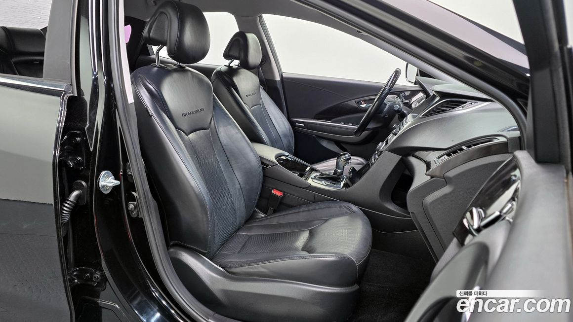 Hyundai Grandeur 2015