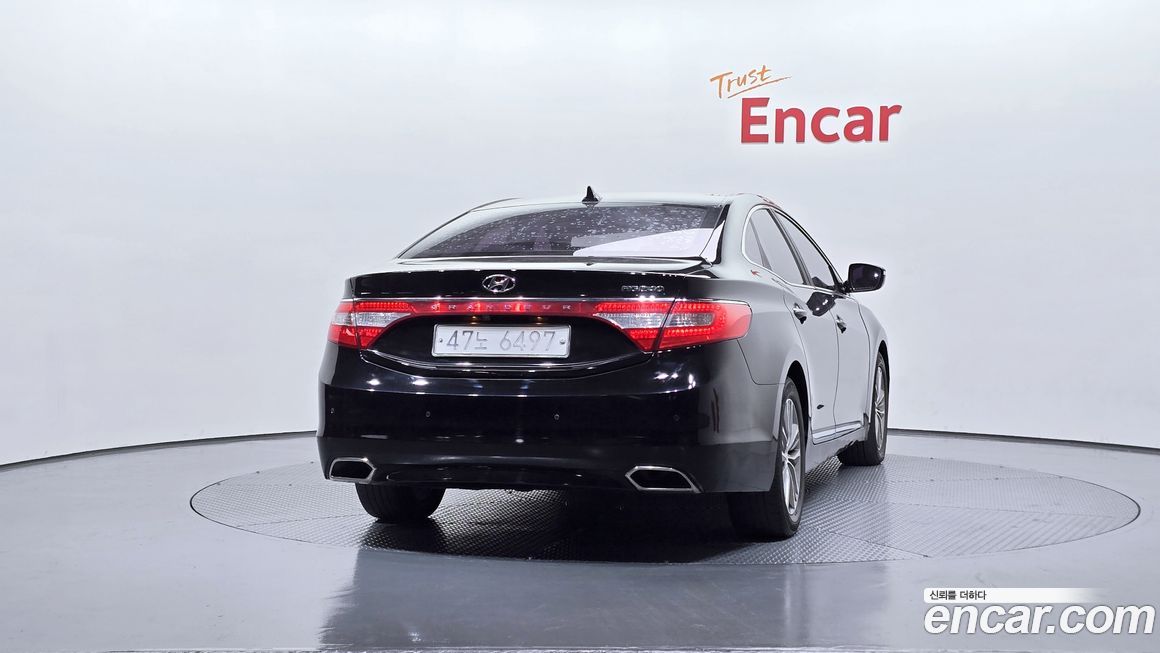 Hyundai Grandeur 2015