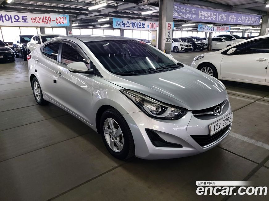 Hyundai AVANTE 2016