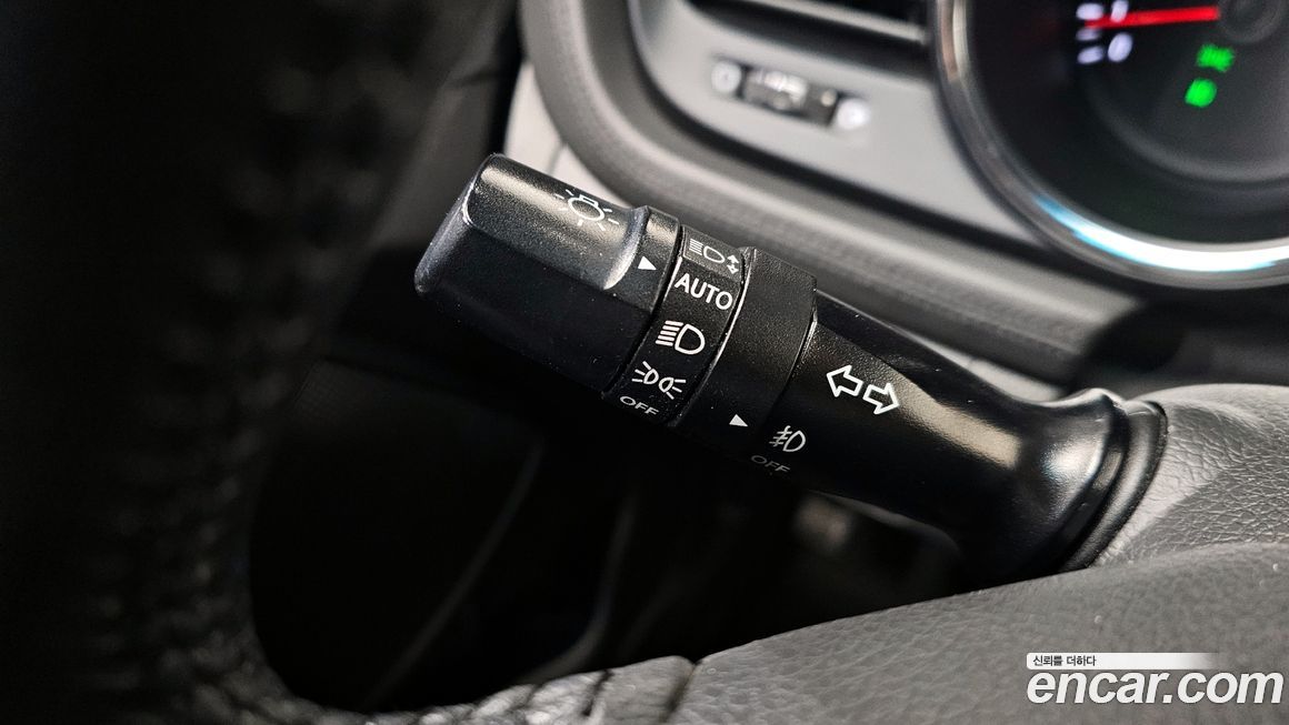 Kia K5 2011