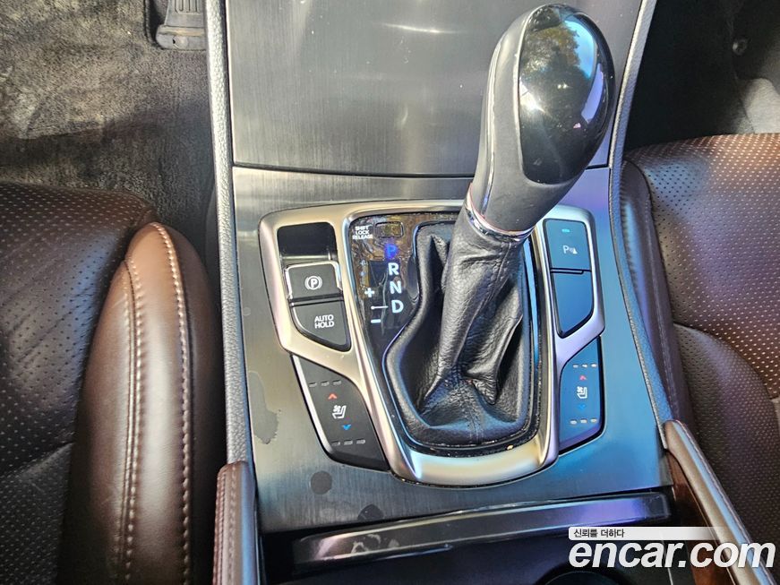 Hyundai Grandeur 2013