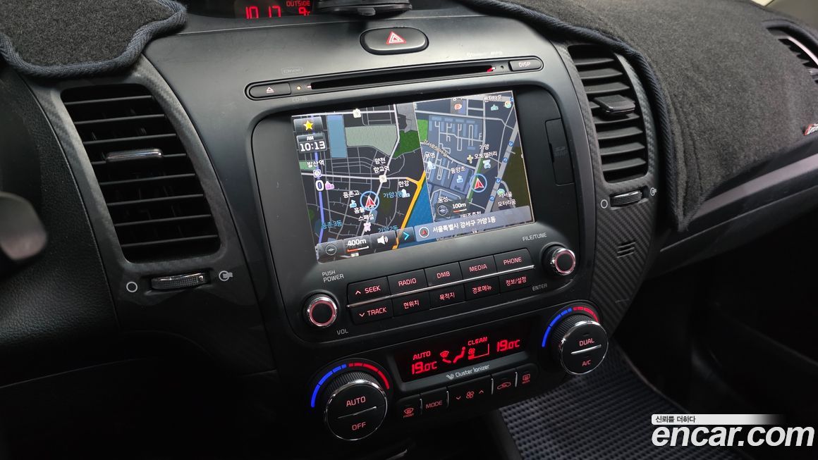 Kia K3 2013