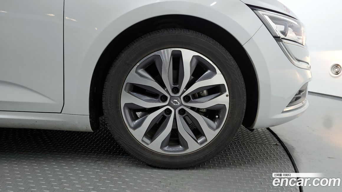 Renault-KoreaSamsung SM6 2016