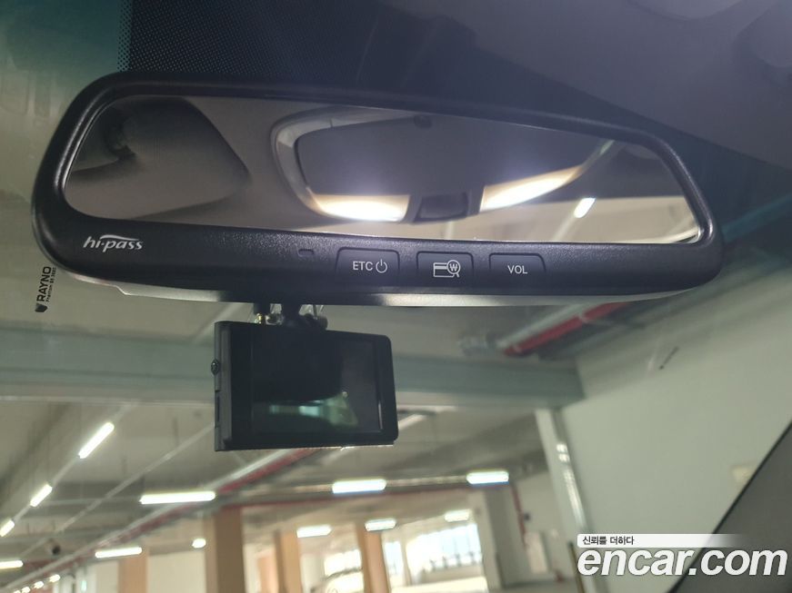 Hyundai Genesis 2013