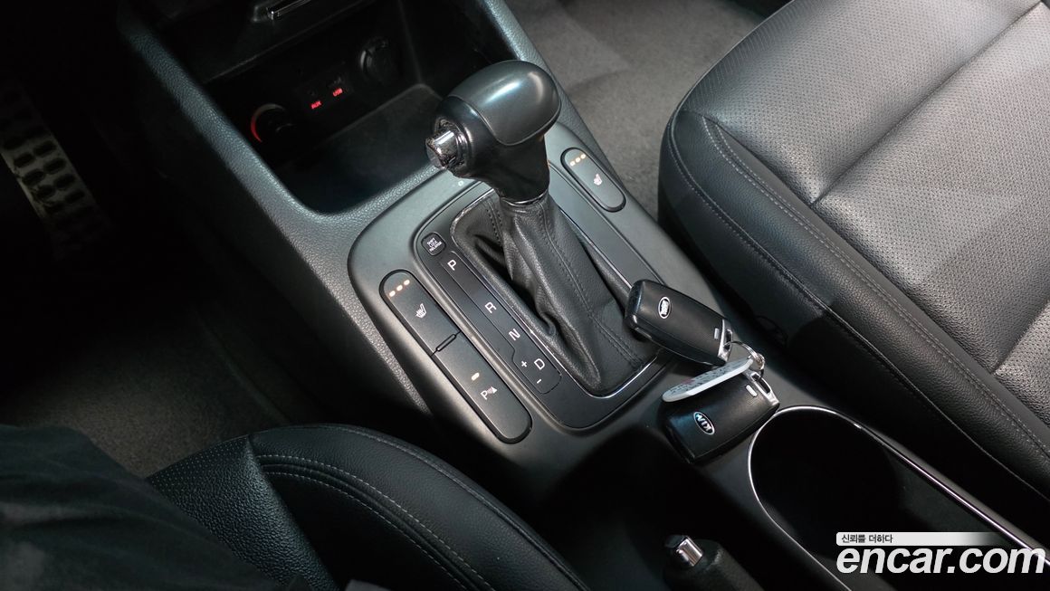 Kia K3 2013
