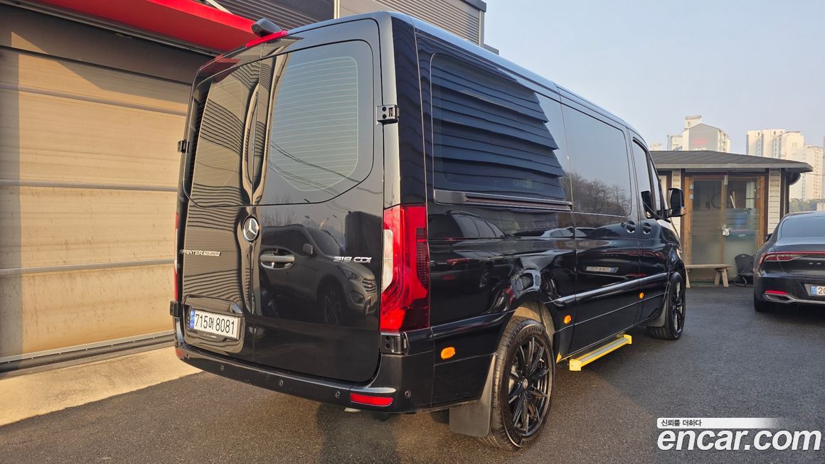 Mercedes-Benz Sprinter 2024