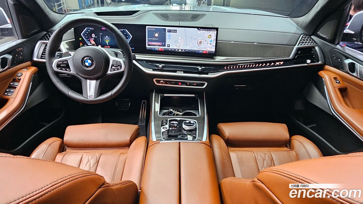 BMW X7 2025