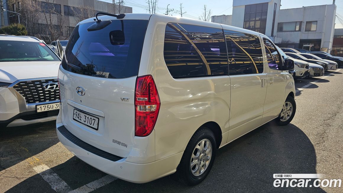 Hyundai Starex 2015