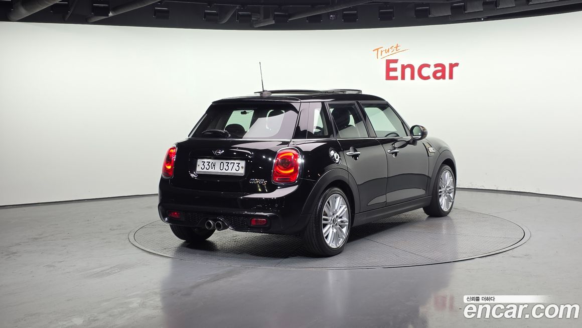Mini Cooper 2016